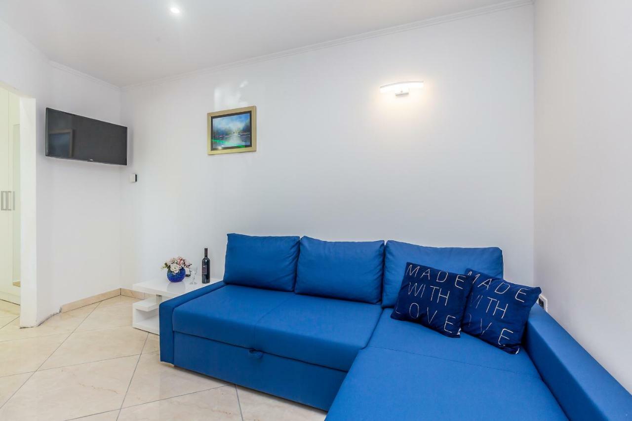 Pinezići Apartments Jenny מראה חיצוני תמונה